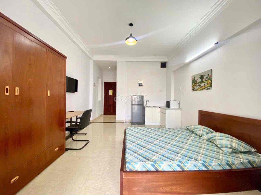 🏡 Đúng Hình , Đúng Giá Căn Hộ  Full NT , Ban Công , Ngay ĐH USSH, Q1