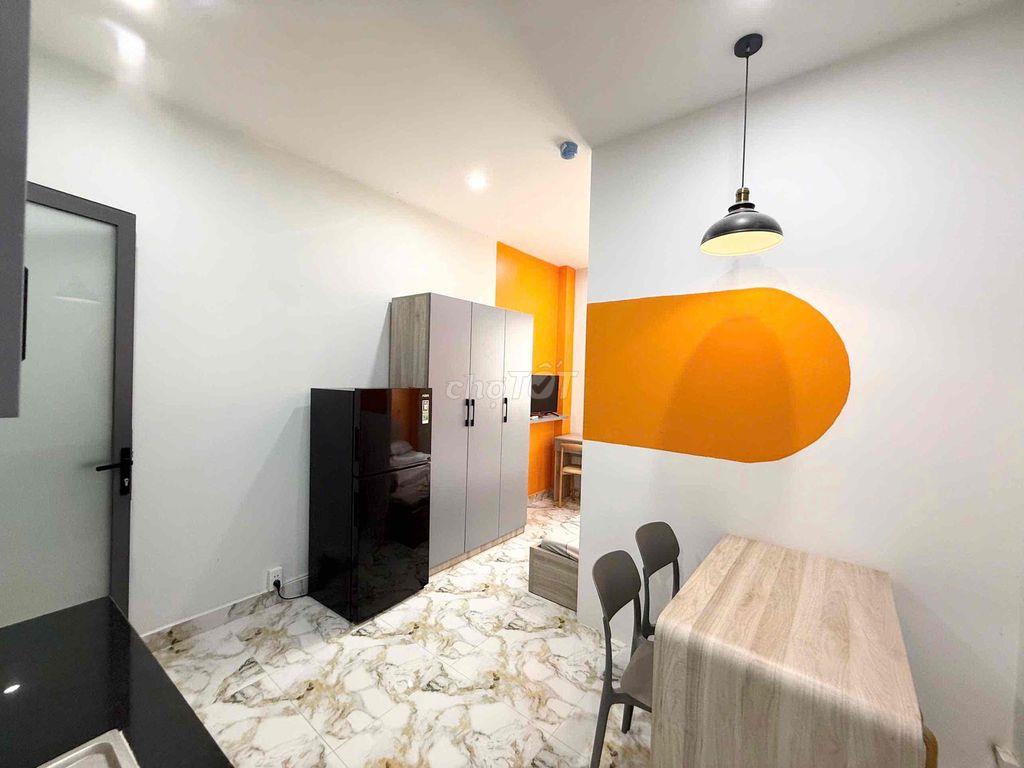 7TR5 STUDIO FULL NỘI THẤT • CỬA SỔ ĐÓN NẮNG • THANG MÁY