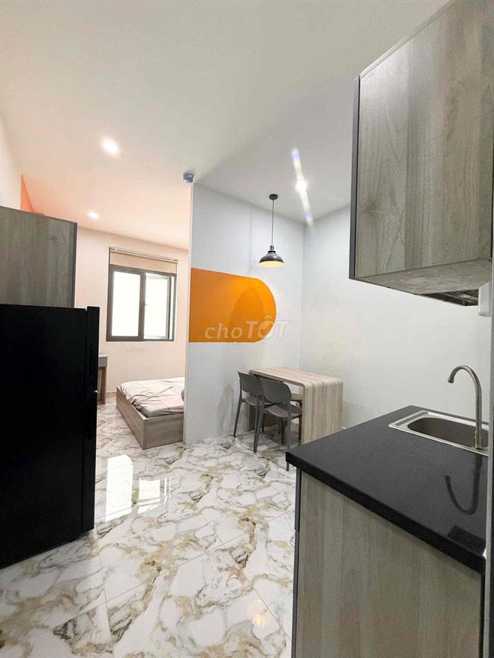 7TR5 STUDIO FULL NỘI THẤT • CỬA SỔ ĐÓN NẮNG • THANG MÁY
