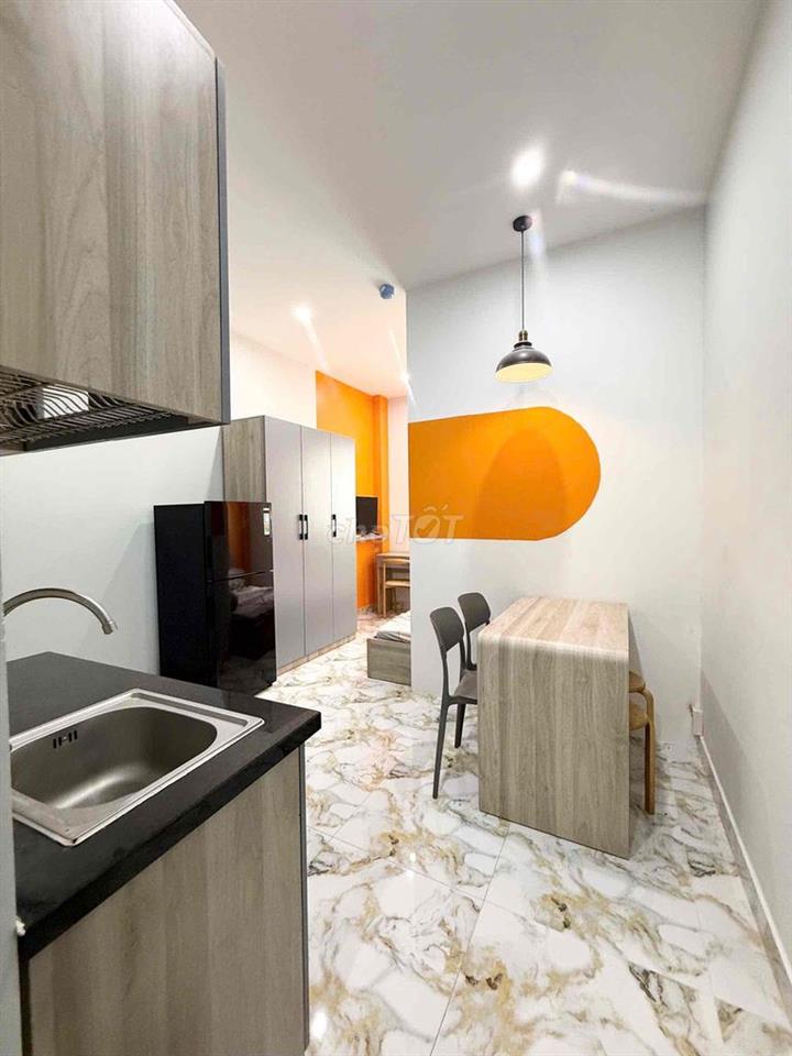 7TR5 STUDIO FULL NỘI THẤT • CỬA SỔ ĐÓN NẮNG • THANG MÁY