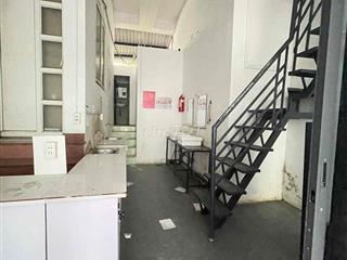 15TR • CĂN 2PN 2WC RỘNG 150M² • 1 TRỆT 1 LẦU • SÂN VƯỜN • ĐẬU Ô TÔ TRƯ