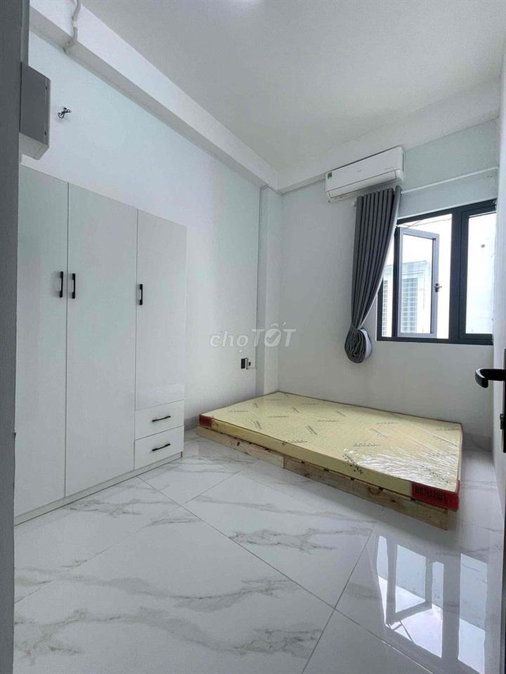 9TR5 CĂN 2PN FULL NỘI THẤT • 40M² • CỬA SỔ ĐÓN NẮNG • GẦN ĐH VĂN LANG