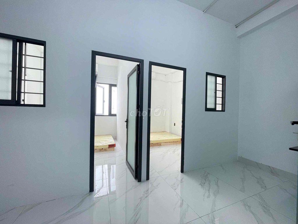 9TR5 CĂN 2PN FULL NỘI THẤT • 40M² • CỬA SỔ ĐÓN NẮNG • GẦN ĐH VĂN LANG
