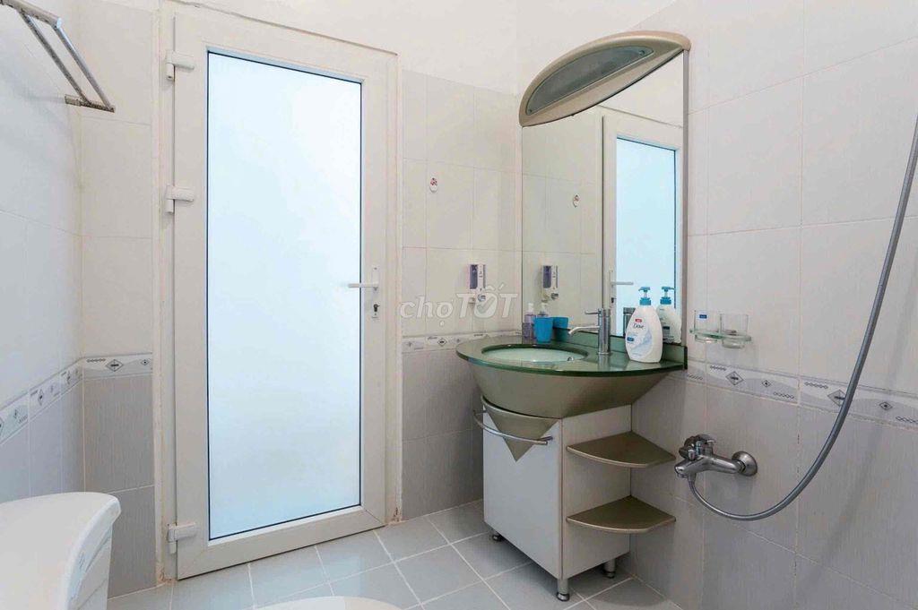 6TR • CĂN HỘ FULL NỘI THẤT 30M² • BAN CÔNG RIÊNG • KẾ LANDMARK 81