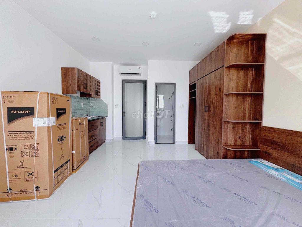7TR7 STUDIO BAN CÔNG FULL NỘI THẤT – NGAY NƠ TRANG LONG