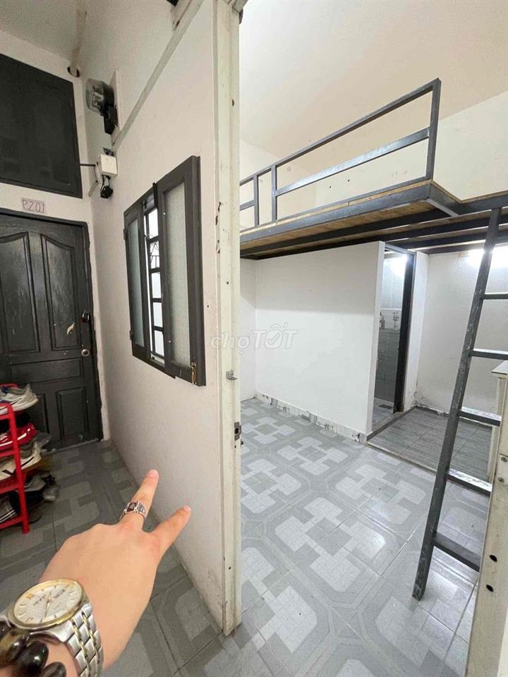 8TR8 căn 1PN BAN CÔNG tách bếp full nội thất, máy giặt riêng