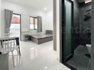 Studio ban công full nội thất - Giá 7tr8 ngay Xô Viết Nghệ Tĩnh