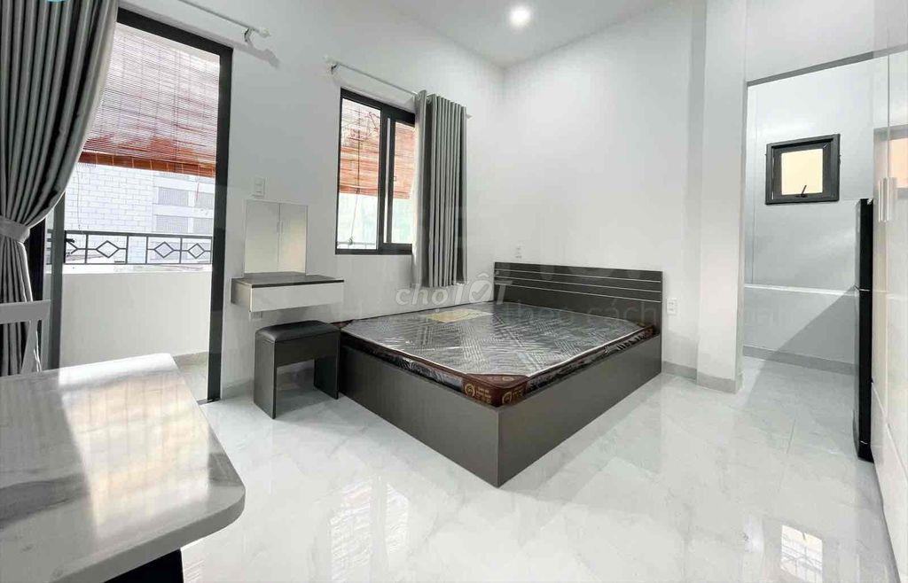 Studio ban công full nội thất - Giá 7tr8 ngay Xô Viết Nghệ Tĩnh
