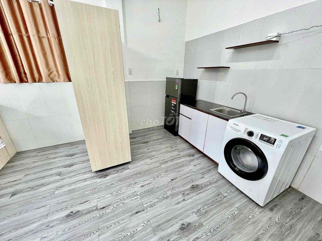 MỚI HOÀN THIỆN 2PN 2WC FULL NỘI THẤT CỬA SỔ LỚN NGAY HOÀNG HOA THÁM