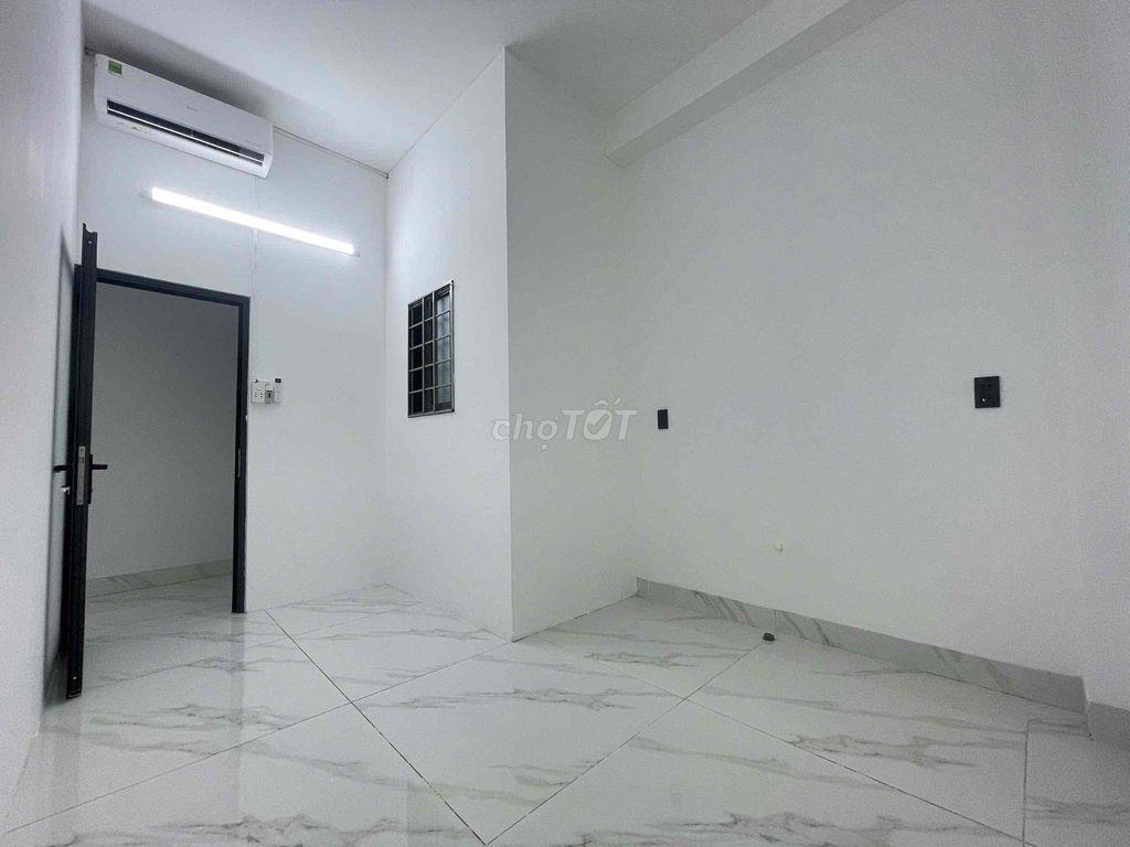 CĂN HỘ 3 PN THANG MÁY NGAY ĐẠI HỌC VĂN LANG Ở ĐƯỢC LIỀN