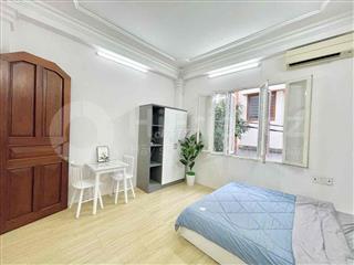 CHÍNH CHỦ CHO THUÊ STUDIO CỬA SỔ ĐẦY ĐỦ NỘI THẤT NGAY 130 ĐINH BỘ LINH
