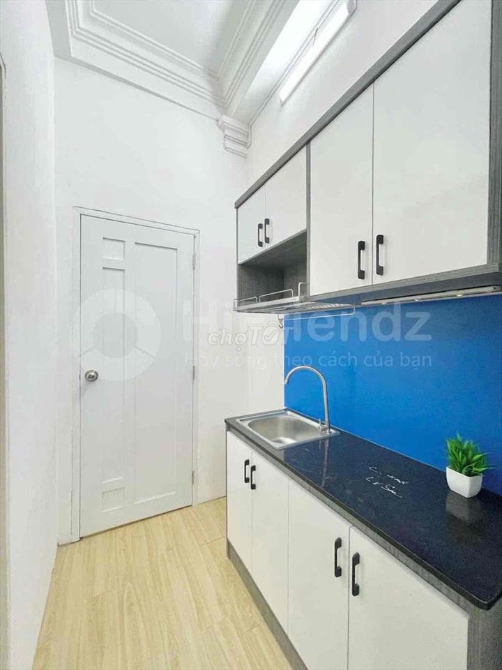 CHÍNH CHỦ CHO THUÊ STUDIO CỬA SỔ ĐẦY ĐỦ NỘI THẤT NGAY 130 ĐINH BỘ LINH