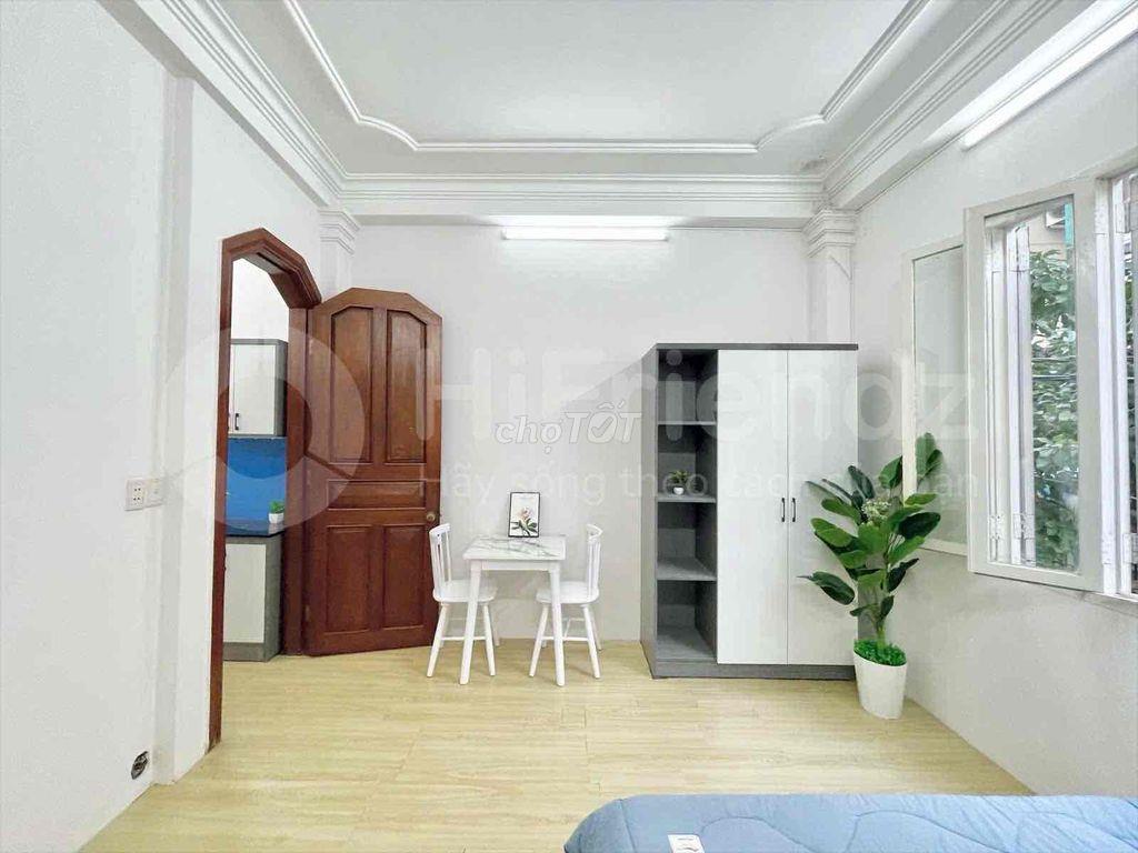 CHÍNH CHỦ CHO THUÊ STUDIO CỬA SỔ ĐẦY ĐỦ NỘI THẤT NGAY 130 ĐINH BỘ LINH