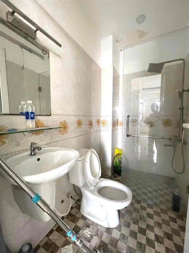 7TR2 Studio đủ nội thất ngay 114 Nguyên Hồng