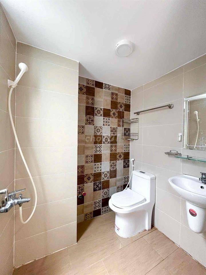 Căn hộ Studio ban công , Full nội thất , thuận tiện qua Quận 1 ,…..