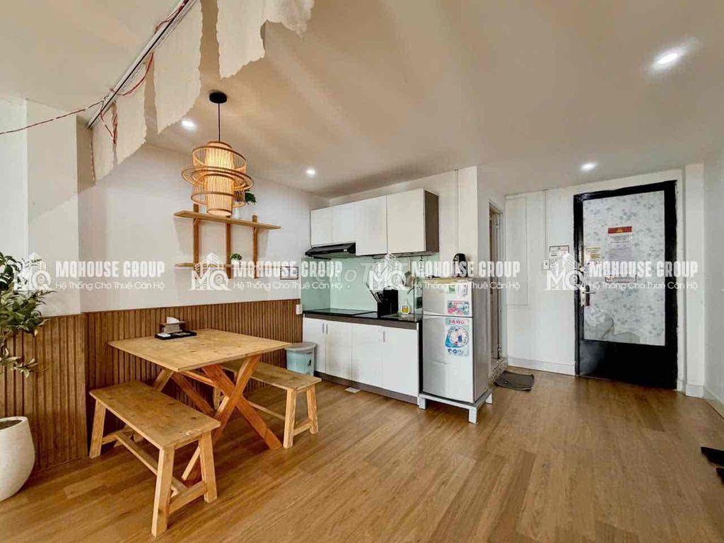 Cho thuê studio 35m2 , ban công lớn ngay bờ kè Trường Sa