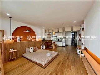 Cho thuê studio 35m2 , ban công lớn ngay bờ kè Trường Sa