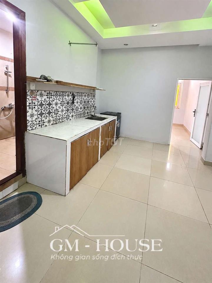 Căn hộ 1 phòng ngủ, 40m2. Ngay Nguyễn Văn Thương, B.Thạnh