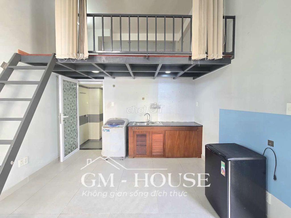 Gác cao 2m, Full nội thất có máy giặt riêng, ngay Cầu Thị Nghè