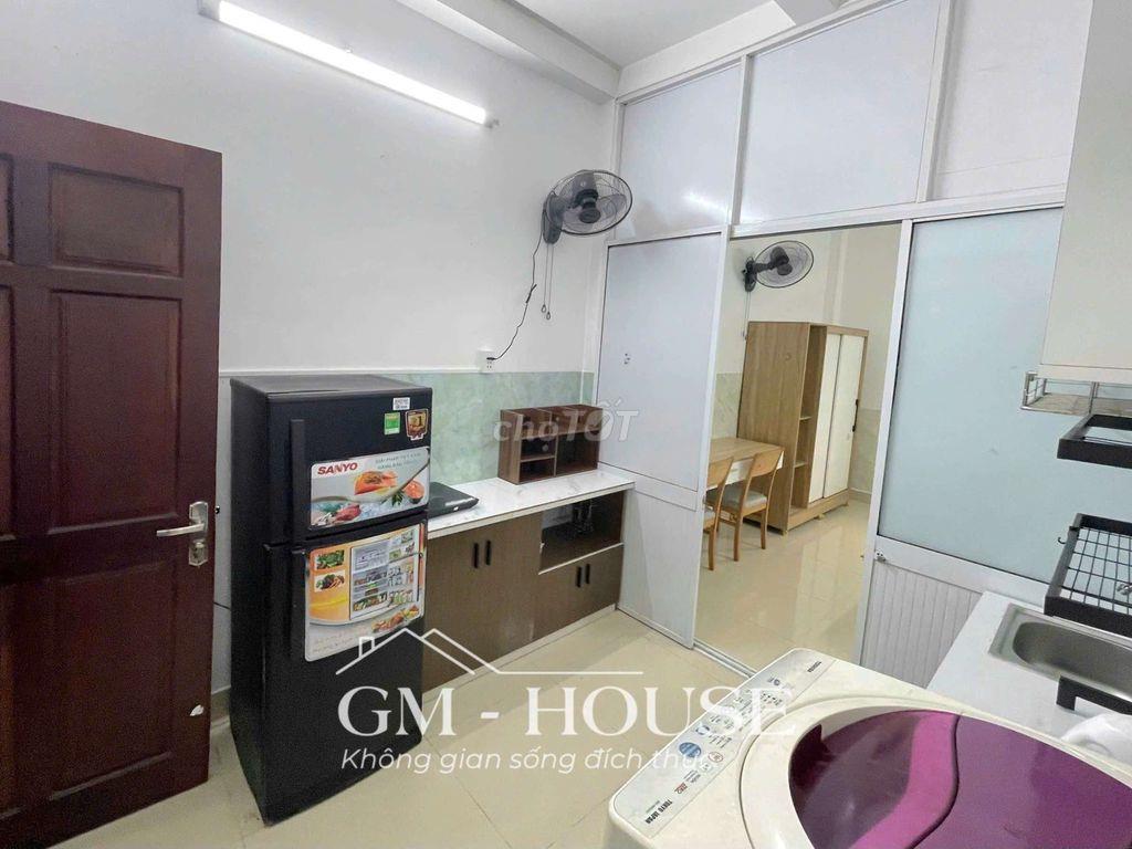 Căn hộ 1 phòng ngủ 30m2, máy giặt riêng, ngay Phan Văn Trị, Bình Thạnh