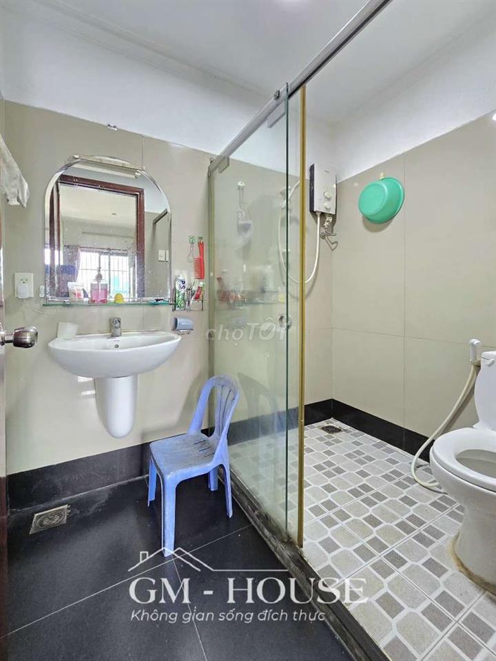 Chung cư 3pn 2wc 100m2 Full Nội Thất, sát Q1