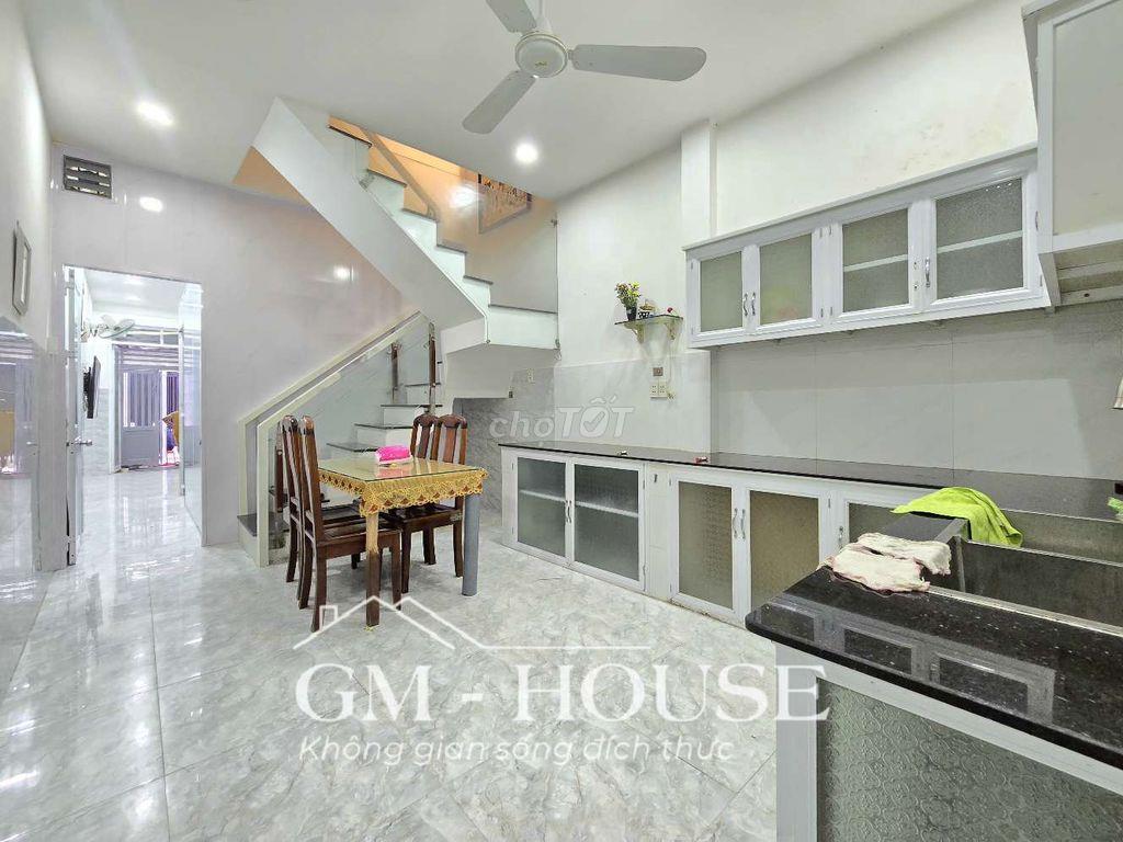 Nguyên tầng Trệt, 50m2, full nội thất ngay Ngô Tất Tố