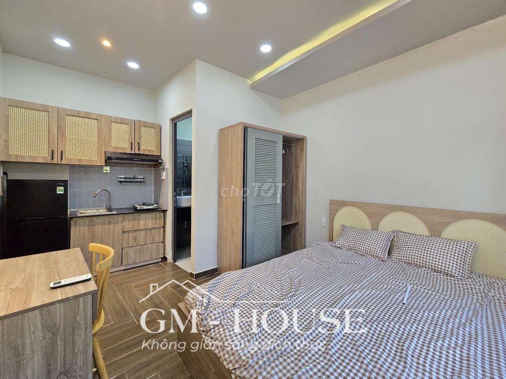 Căn hộ 25m2, cửa sổ lớn, full nội thất, Ngay D5 đối diện Ngoại Thương