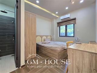 Căn hộ 25m2, cửa sổ lớn, full nội thất, Ngay D5 đối diện Ngoại Thương