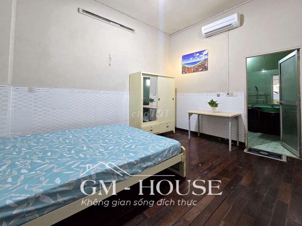 1 phòng ngủ 40m2, đầy đủ nội thất, Ngay Ngã Tư Hàng Xanh