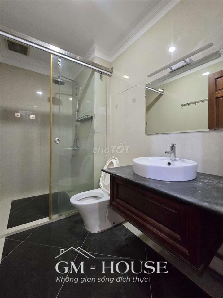 Chính chủ cho thuê phòng 25m2 cửa sổ lớn, Ngay Bình Lợi