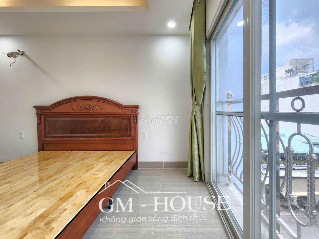 Căn hộ 1 phòng ngủ 60m2, ban công, m.giặt riêng ngay Nguyễn Văn Thương