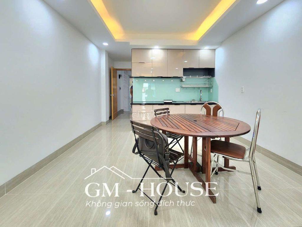 Căn hộ 1 phòng ngủ 60m2, ban công, m.giặt riêng ngay Nguyễn Văn Thương
