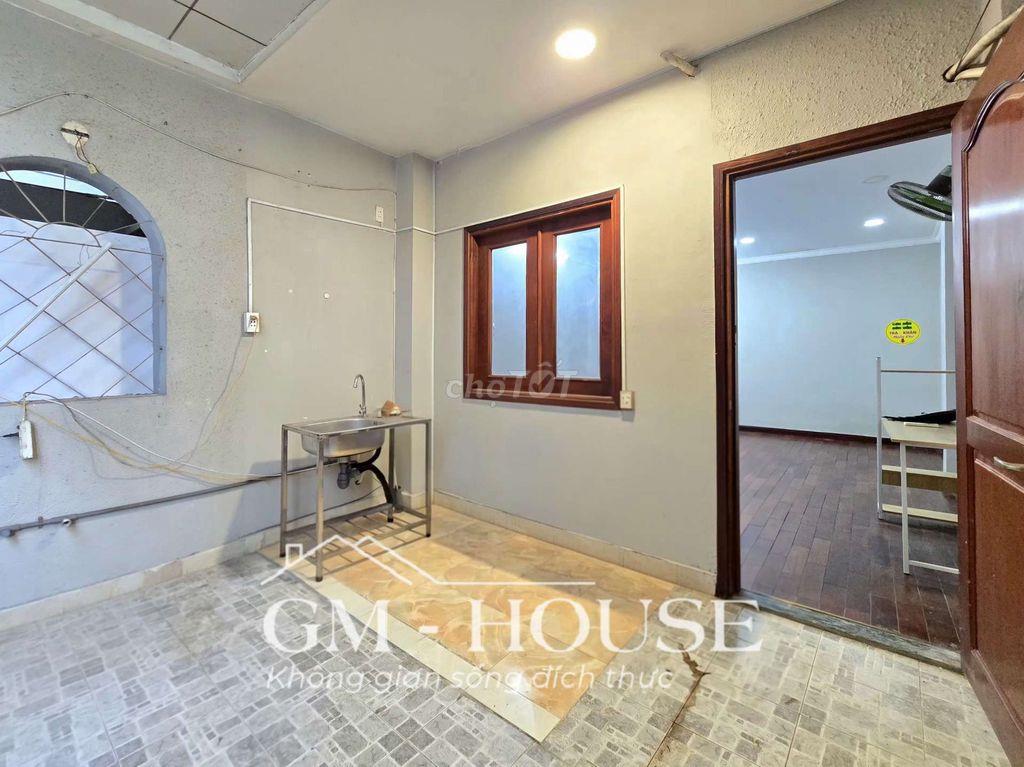 Căn hộ 30m2 tách bếp ngay Nguyễn Văn Thương