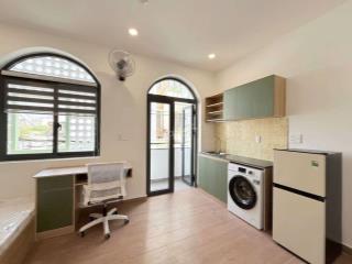 Căn hộ 30m2 full nội thất, ban công ngay Nguyễn Văn Thương