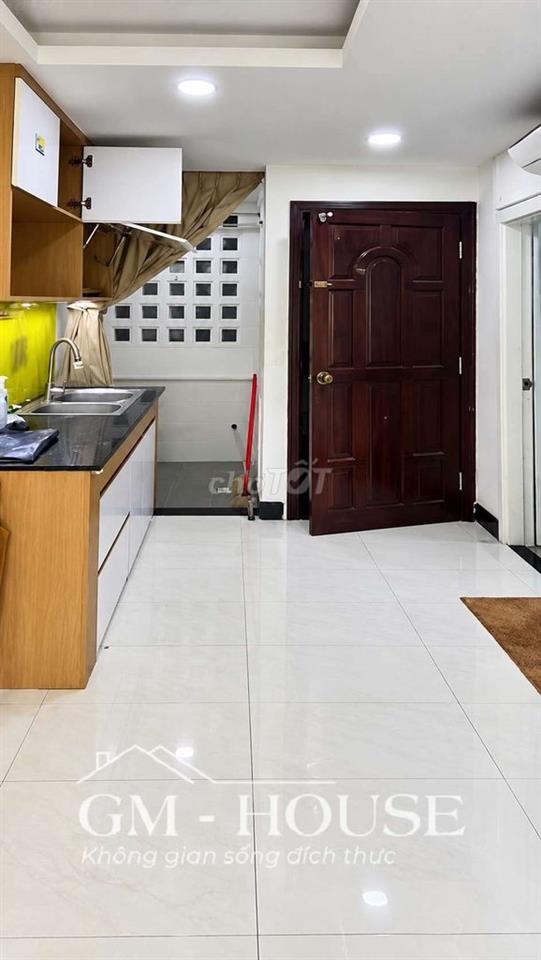 Căn Hộ 30m2, Ban Công, Full Nội Thất, ngay Đặng Thùy Trâm