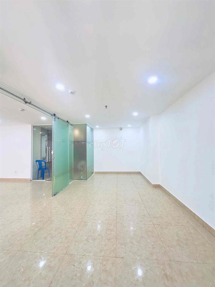 Cho thuê mặt bằng kinh doanh siêu đẹp Quận 3