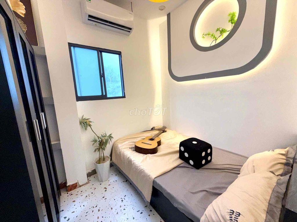 Căn hộ 2PN-2WC-1PK Ban Công Quận 10 11tr5
