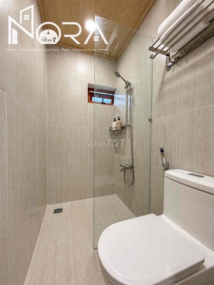 Siêu phẩm 1 PN Penthouse cao cấp mới 100% sân vườn 14tr thương lượng