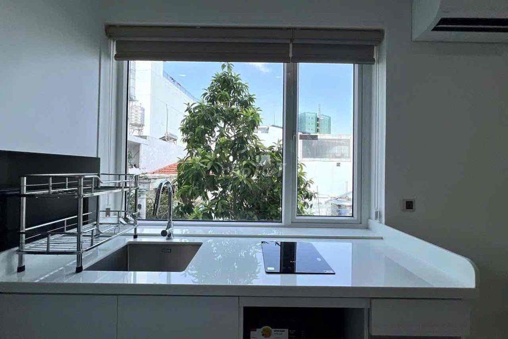 Căn hộ 1PN full nội thất gần sân bay Tân Sơn Nhất 11tr5