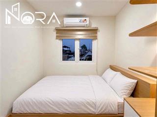 Căn hộ 2PN Ban Công lớn Full nội thất Gần Sân Bay TSN mới 100%