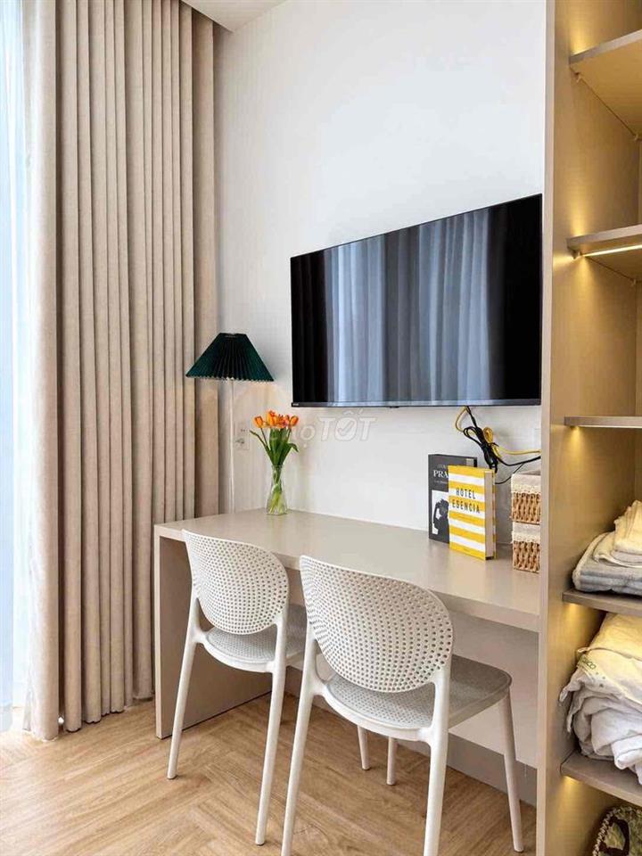 Căn hộ full nội thất gần sân bay TSN 200m giá 8tr2