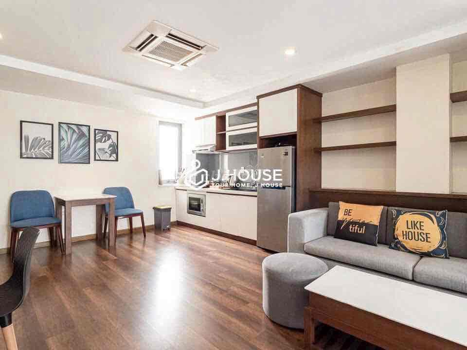 Căn hộ 1 phòng ngủ full nội thất ban công Gym Quận 1