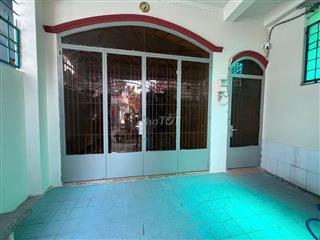Phòng trọ Phạm Huy Thông p6 GV. máy lạnh, giờ tự do
