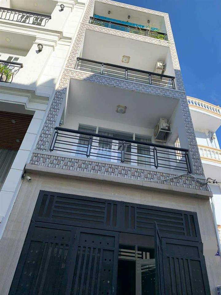 Nhà Dương Quảng Hàm HXT . 4 tầng. 5pn.5 wc. St