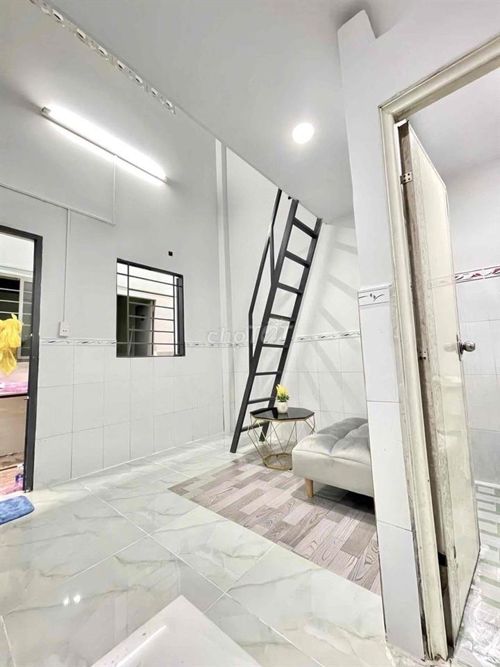 CHO THUÊ PHÒNG TRỌ CÓ GÁC CAO 3M NGAY ĐH VĂN LANG GIÁ RẺ
