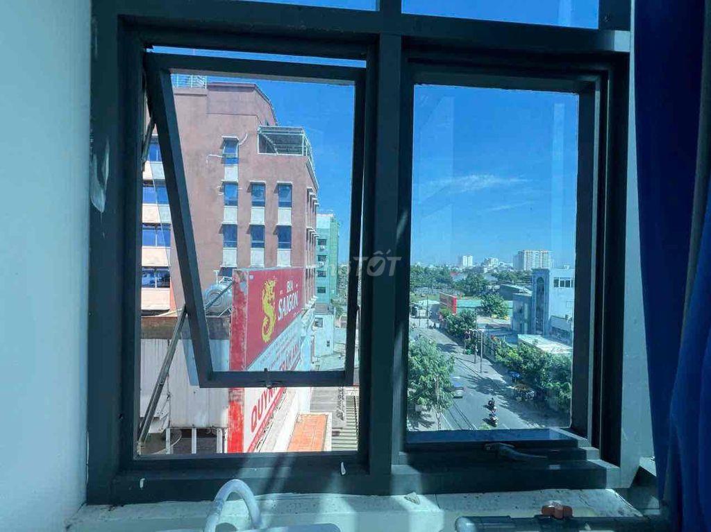 2 Phòng ngủ_ban công_Thang máy_Gần sát ung Văn Khiêm
