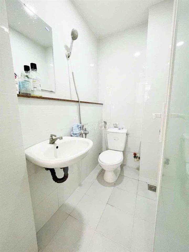 Hẻm 285 Cmt8- Phòng 60m2-Thang máy-Gần tòa nhà Viettel