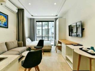 STUDIO BAN CÔNG - RỘNG 40M2