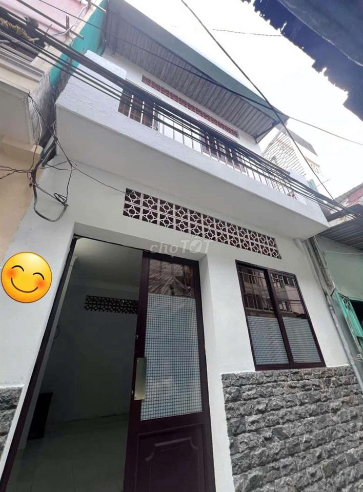 Nguyên căn cho thuê đường Bạch Đằng Bình Thạnh.