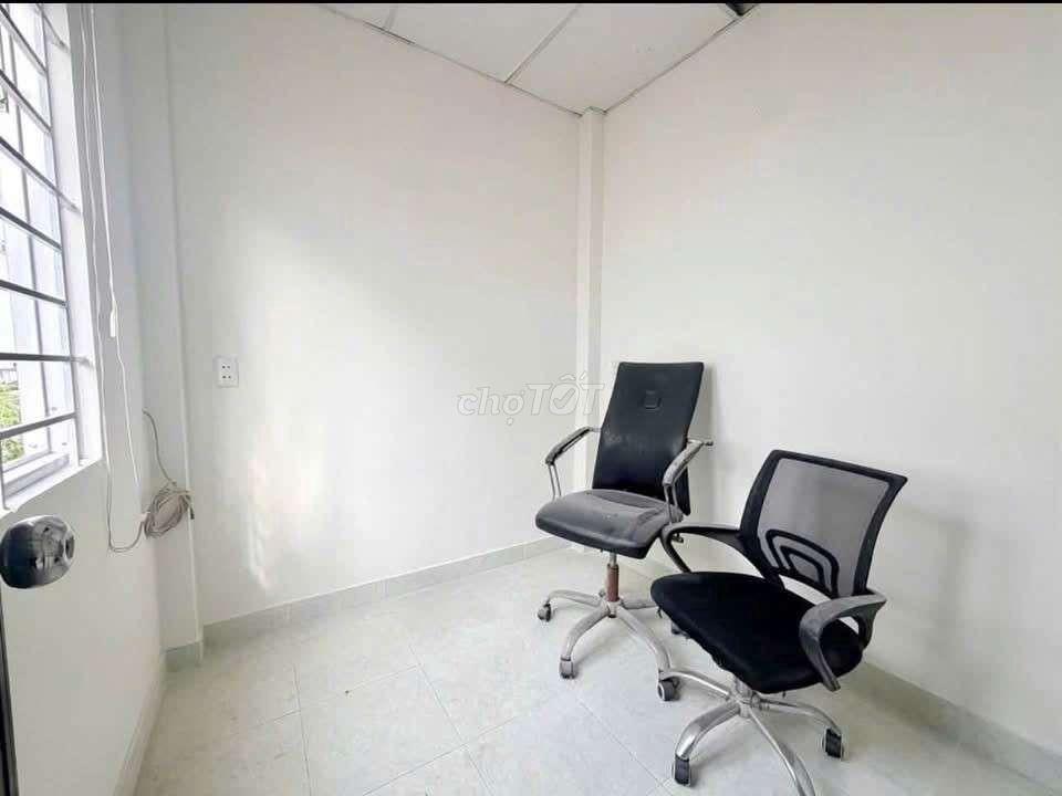Nguyên căn cho thuê 4pn Hồ Xuân Hương Bình Thạnh. 
